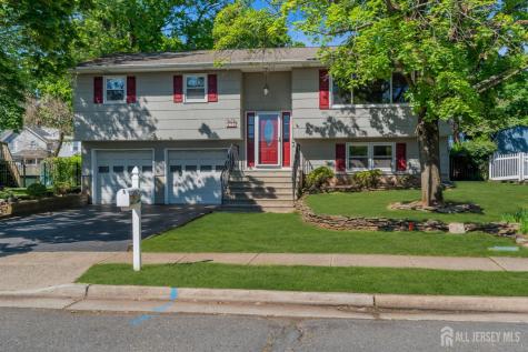 3 Wilton Avenue Middlesex NJ 08846