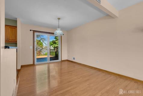 3 Wilton Avenue Middlesex NJ 08846