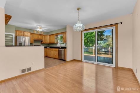 3 Wilton Avenue Middlesex NJ 08846