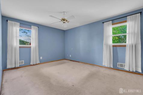 3 Wilton Avenue Middlesex NJ 08846