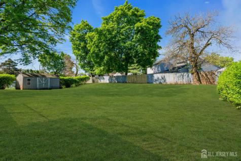 3 Wilton Avenue Middlesex NJ 08846