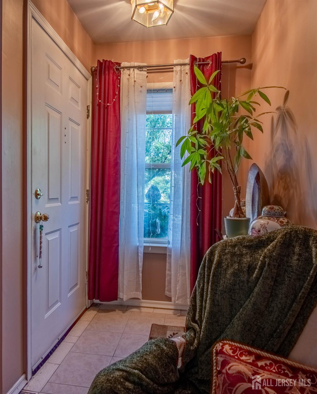 5 Ardmore Place East Brunswick NJ 08816