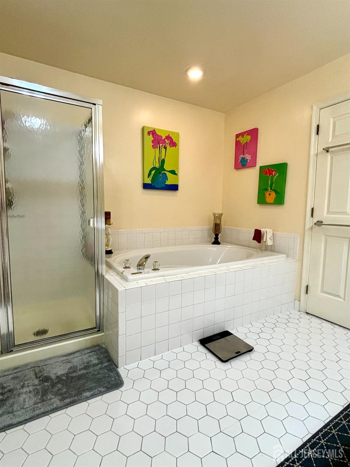5 Ardmore Place East Brunswick NJ 08816