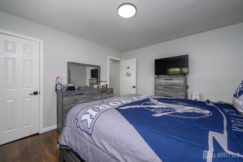 24 Half Acre Road Jamesburg NJ 08831