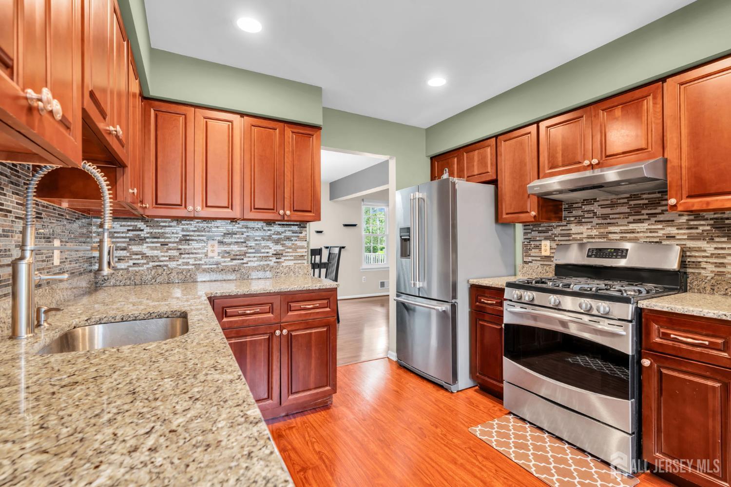 12 Munsee Trail Branchburg NJ 08876