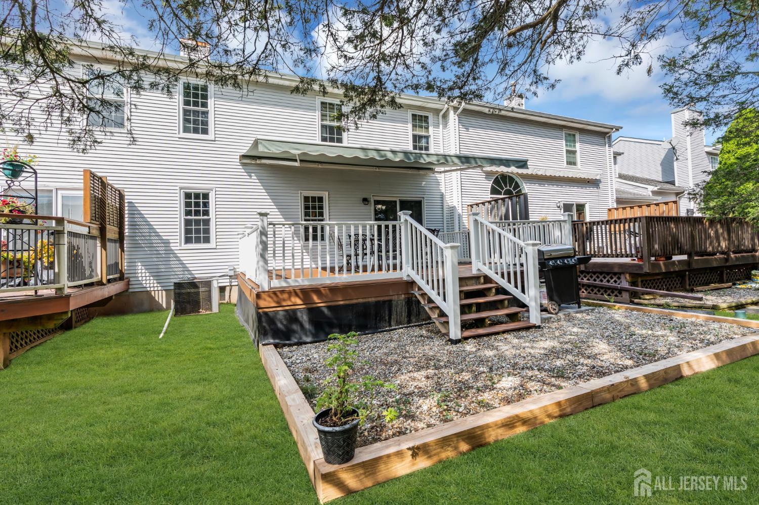 12 Munsee Trail Branchburg NJ 08876