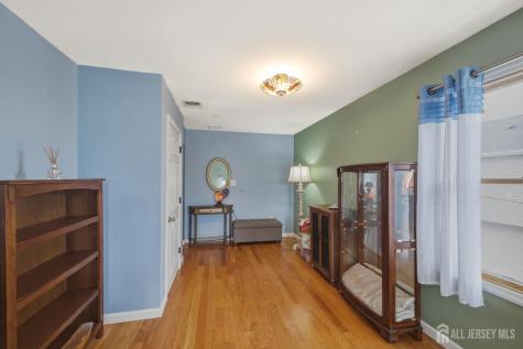 911 Harris Avenue Union Beach NJ 07735