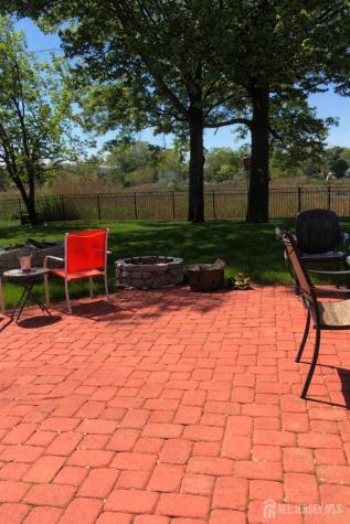 911 Harris Avenue Union Beach NJ 07735