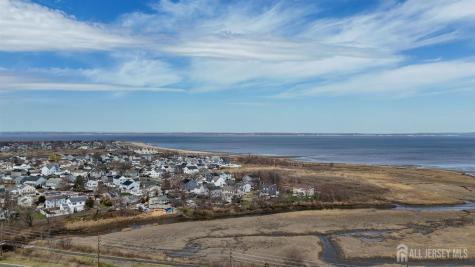 911 Harris Avenue Union Beach NJ 07735