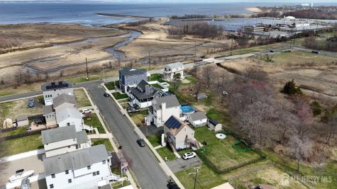 911 Harris Avenue Union Beach NJ 07735