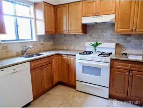 5 Coventry Court Old Bridge NJ 07747