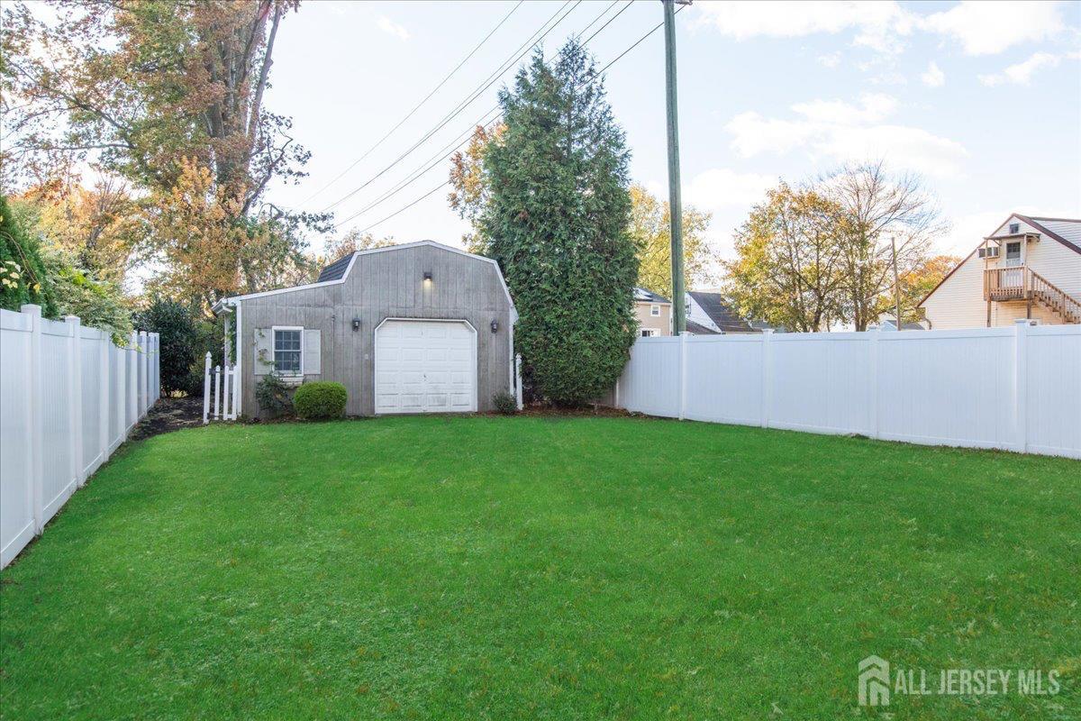 28 Debra Place Sewaren NJ 07077