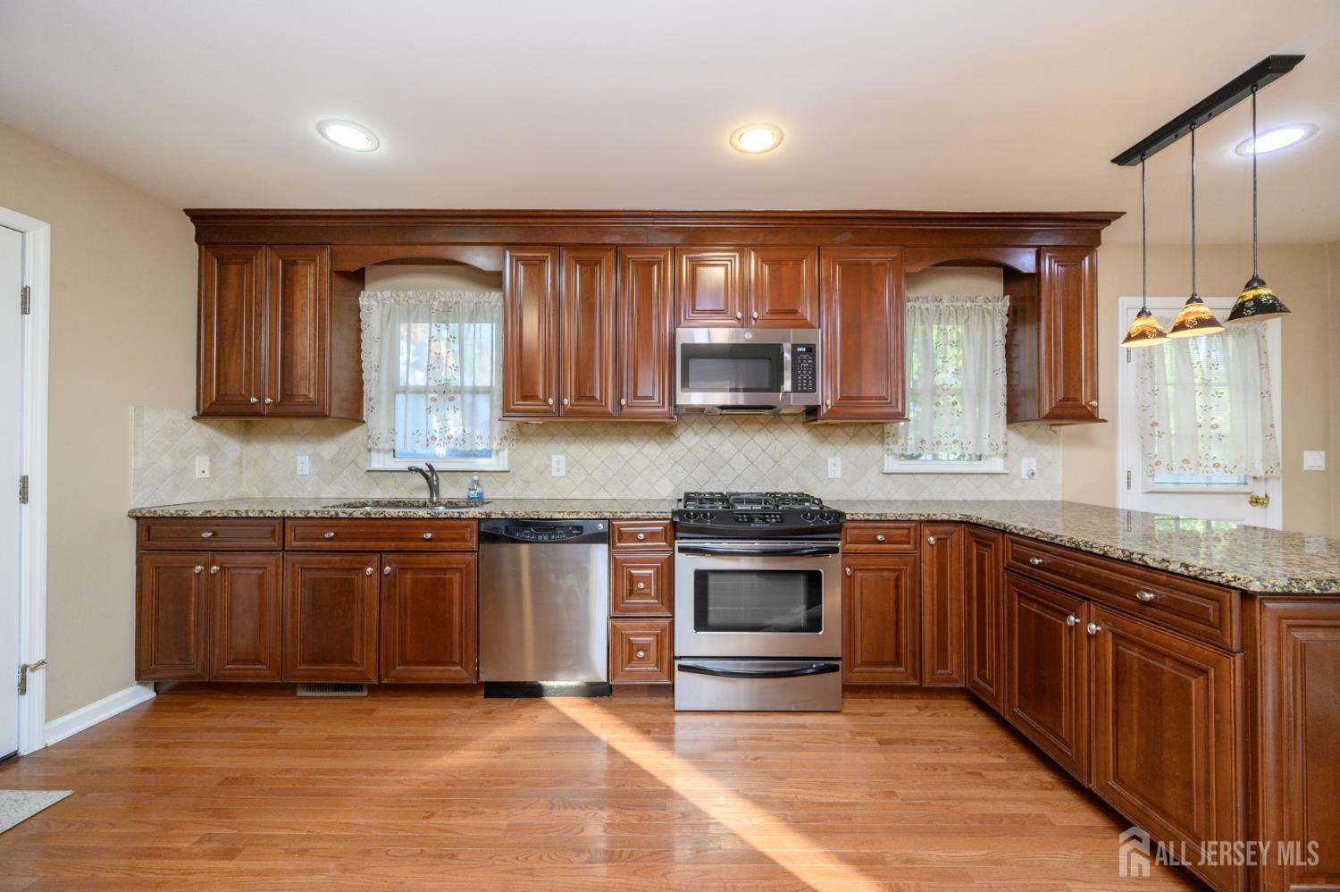42 Highview Road East Brunswick NJ 08816