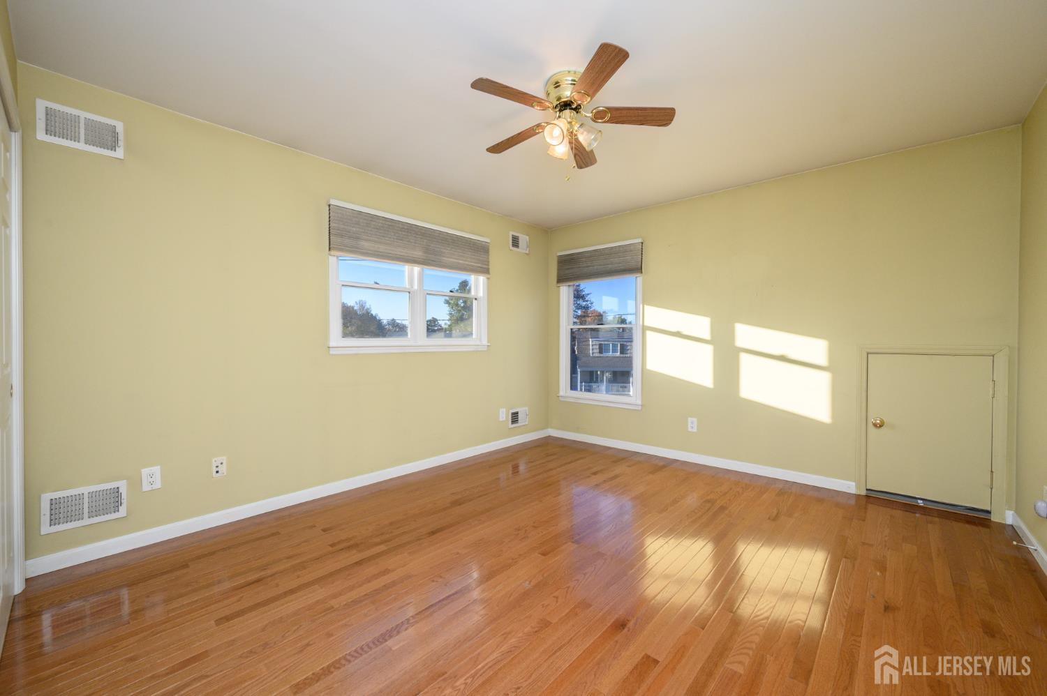 42 Highview Road East Brunswick NJ 08816