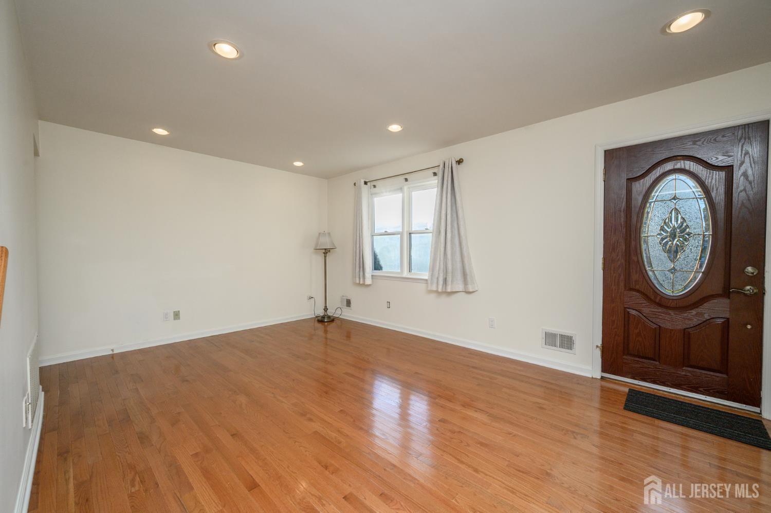 42 Highview Road East Brunswick NJ 08816