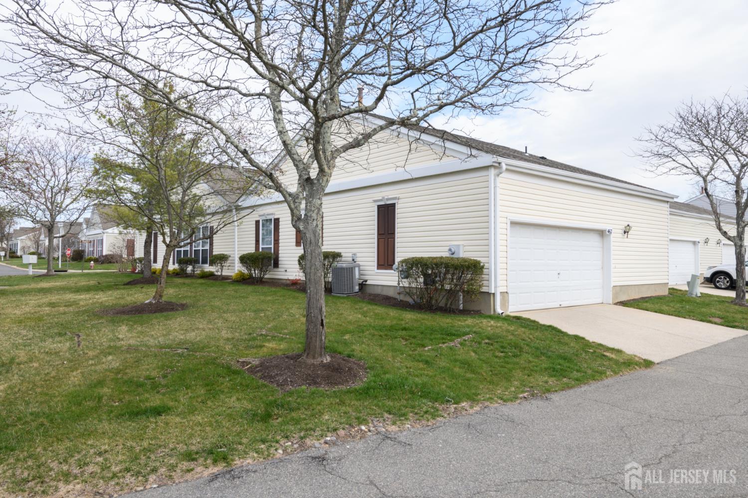 467 Bluebird Drive Monroe NJ 08831