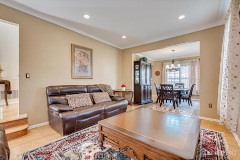 6 Fordham Court South Brunswick NJ 08824