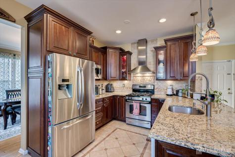 6 Fordham Court South Brunswick NJ 08824