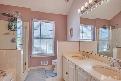 6 Fordham Court South Brunswick NJ 08824