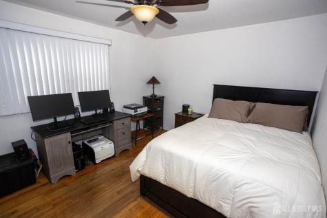 4 Wilmot Road Sayreville NJ 08872