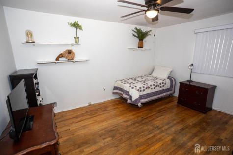 4 Wilmot Road Sayreville NJ 08872