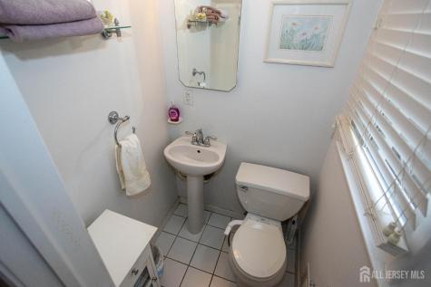 4 Wilmot Road Sayreville NJ 08872
