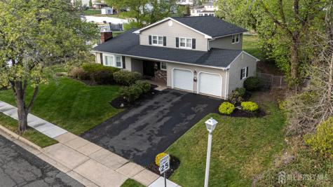 4 Wilmot Road Sayreville NJ 08872