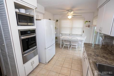4 Wilmot Road Sayreville NJ 08872