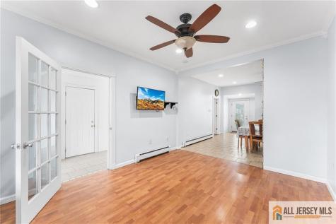 61 Jackson Street South River NJ 08882