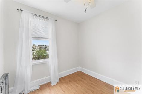 61 Jackson Street South River NJ 08882