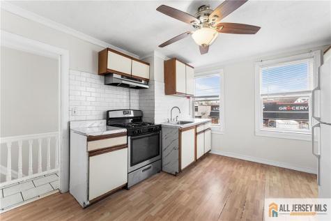 61 Jackson Street South River NJ 08882