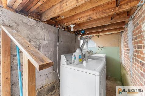 61 Jackson Street South River NJ 08882
