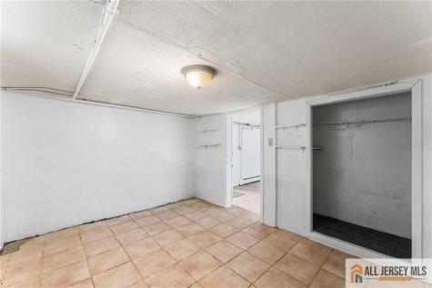 61 Jackson Street South River NJ 08882