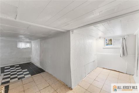 61 Jackson Street South River NJ 08882