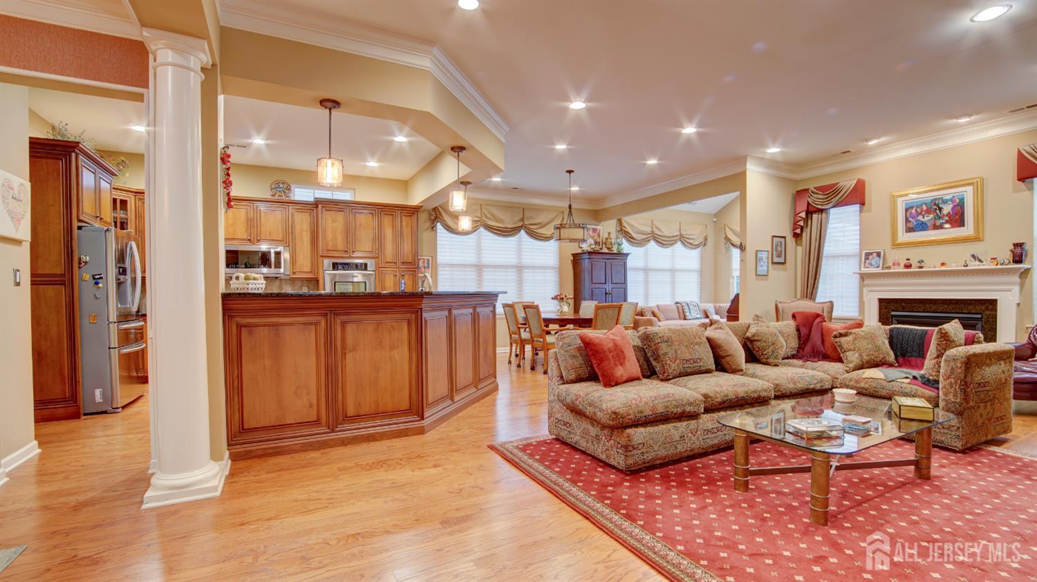 2 Troon Court Monroe NJ 08831