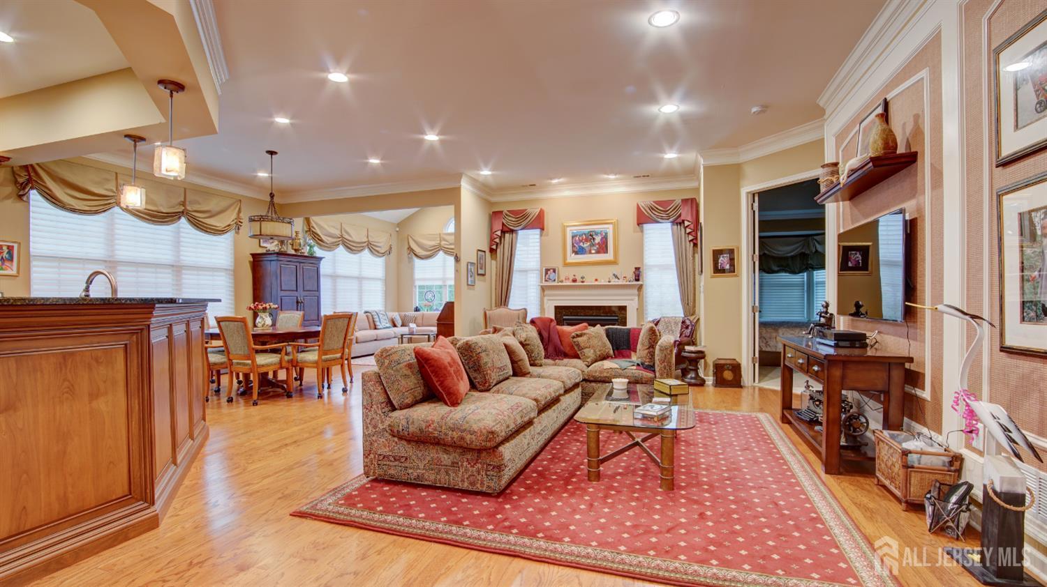 2 Troon Court Monroe NJ 08831