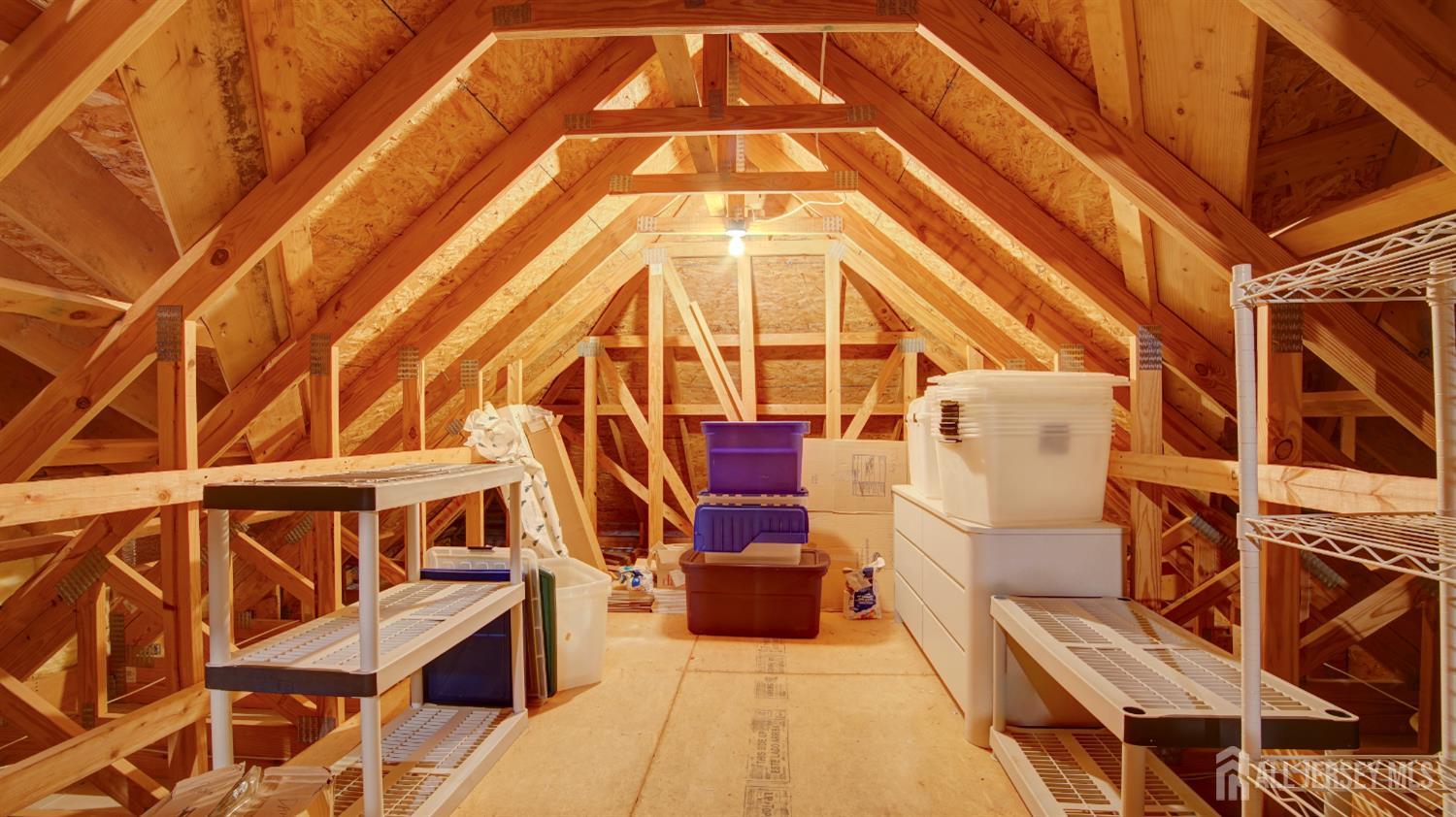 2 Troon Court Monroe NJ 08831
