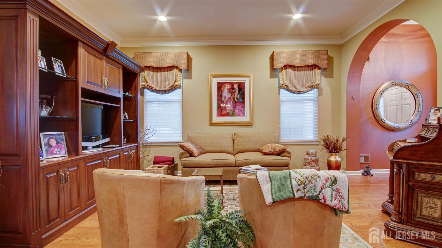 2 Troon Court Monroe NJ 08831