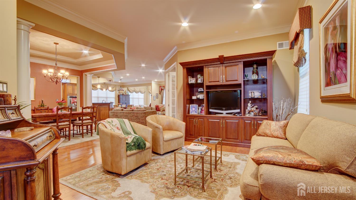 2 Troon Court Monroe NJ 08831
