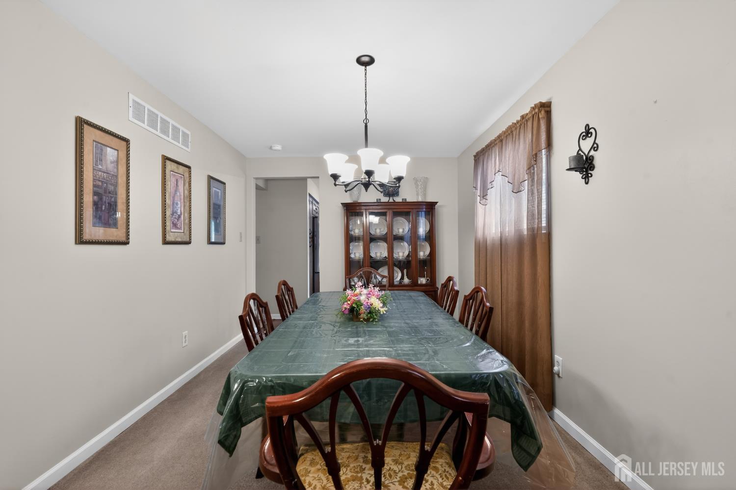 100 Coachman Drive Florence NJ 08505