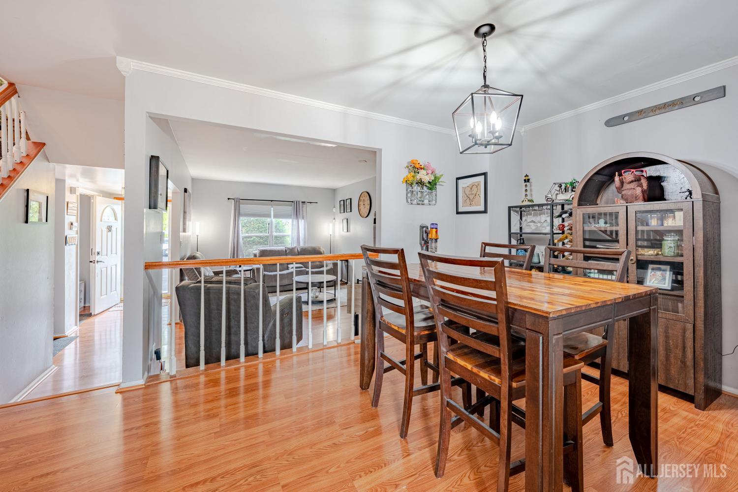 97 Brookview Circle Jamesburg NJ 08831