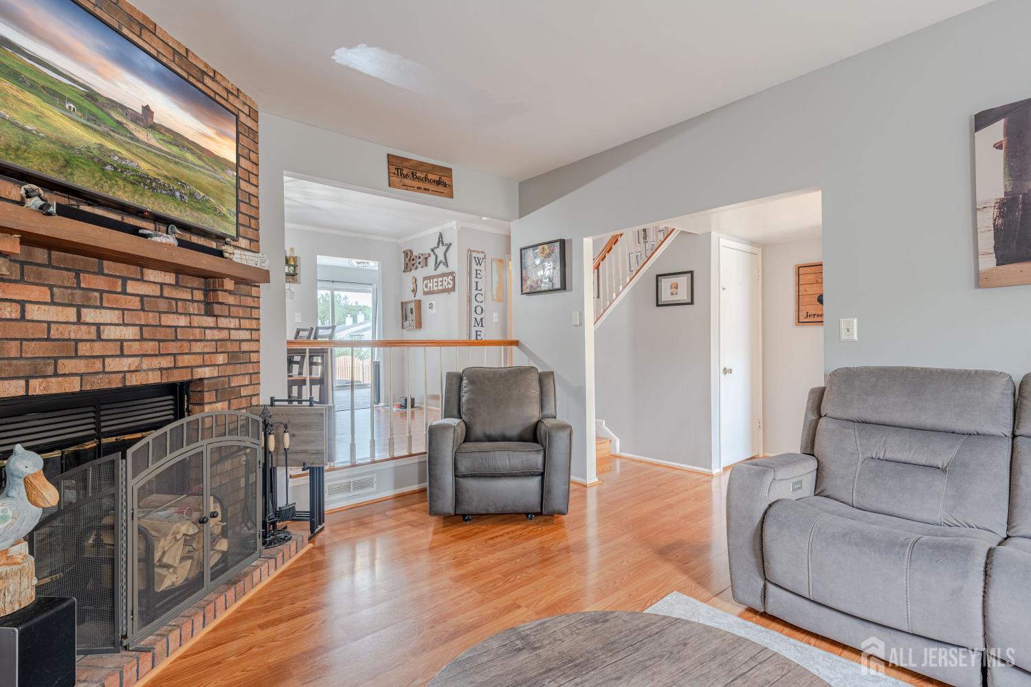 97 Brookview Circle Jamesburg NJ 08831