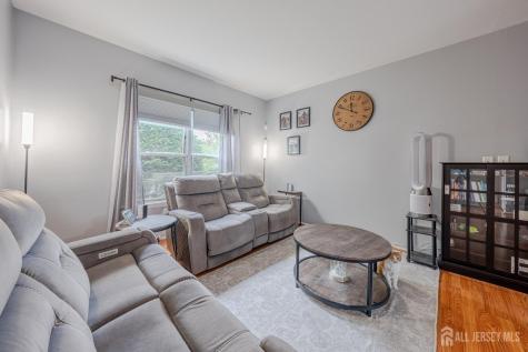 97 Brookview Circle Jamesburg NJ 08831
