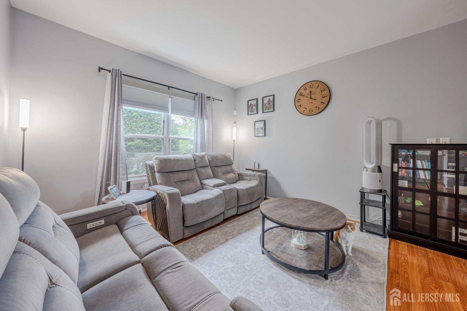 97 Brookview Circle Jamesburg NJ 08831