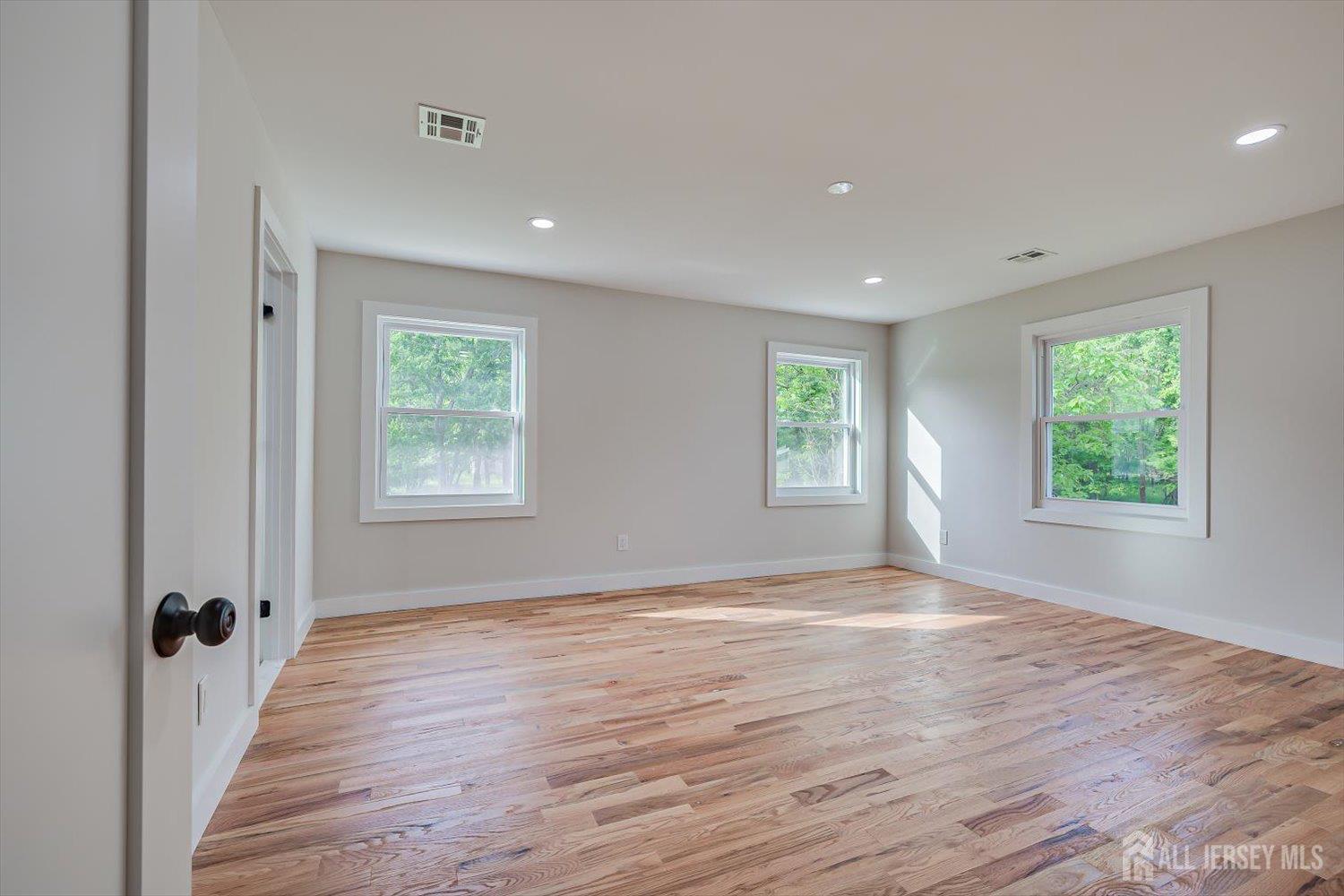 56 School Street Piscataway NJ 08854