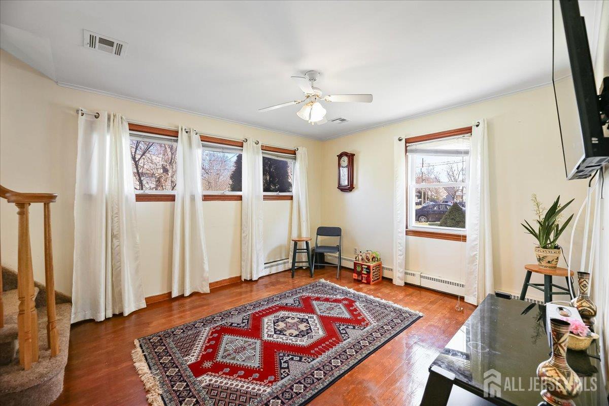 439 Fairview Avenue Colonia NJ 07067