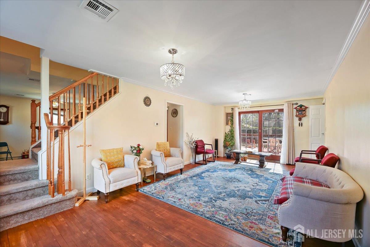 439 Fairview Avenue Colonia NJ 07067