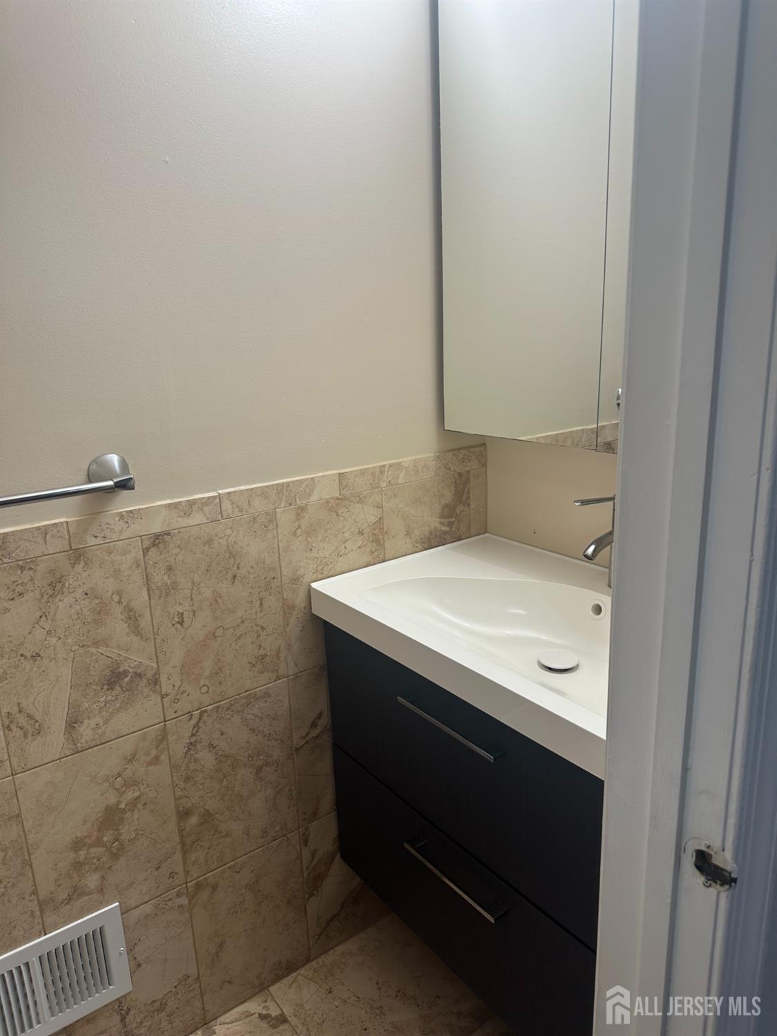 73 Goodwin Drive North Brunswick NJ 08902