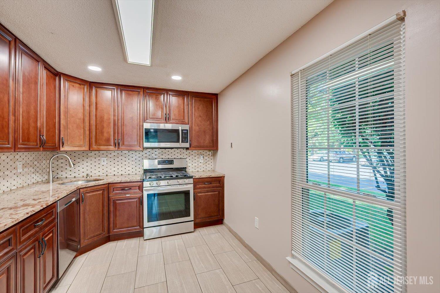 73 Goodwin Drive North Brunswick NJ 08902
