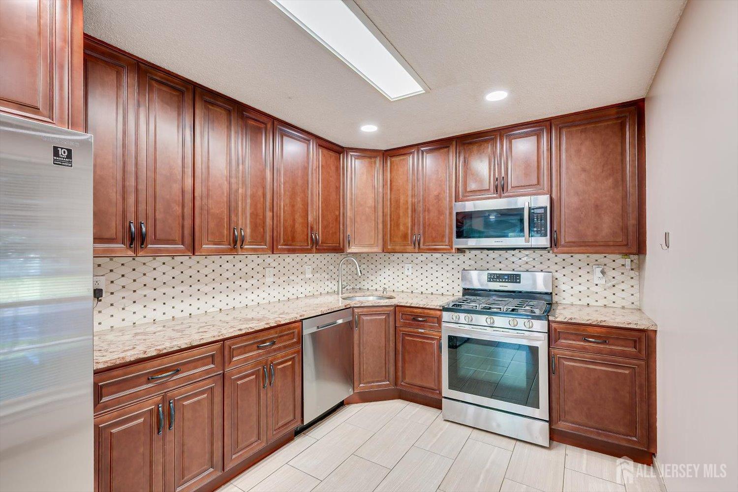 73 Goodwin Drive North Brunswick NJ 08902